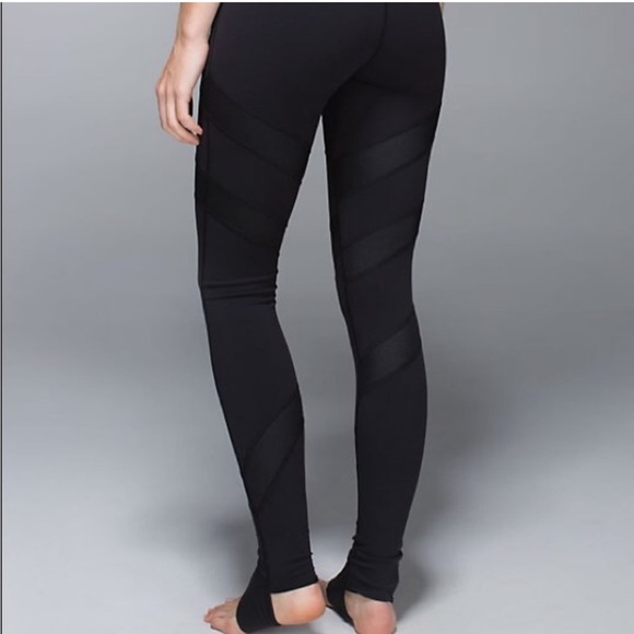 Wunder Under and tote bag - Picture 4 of 5